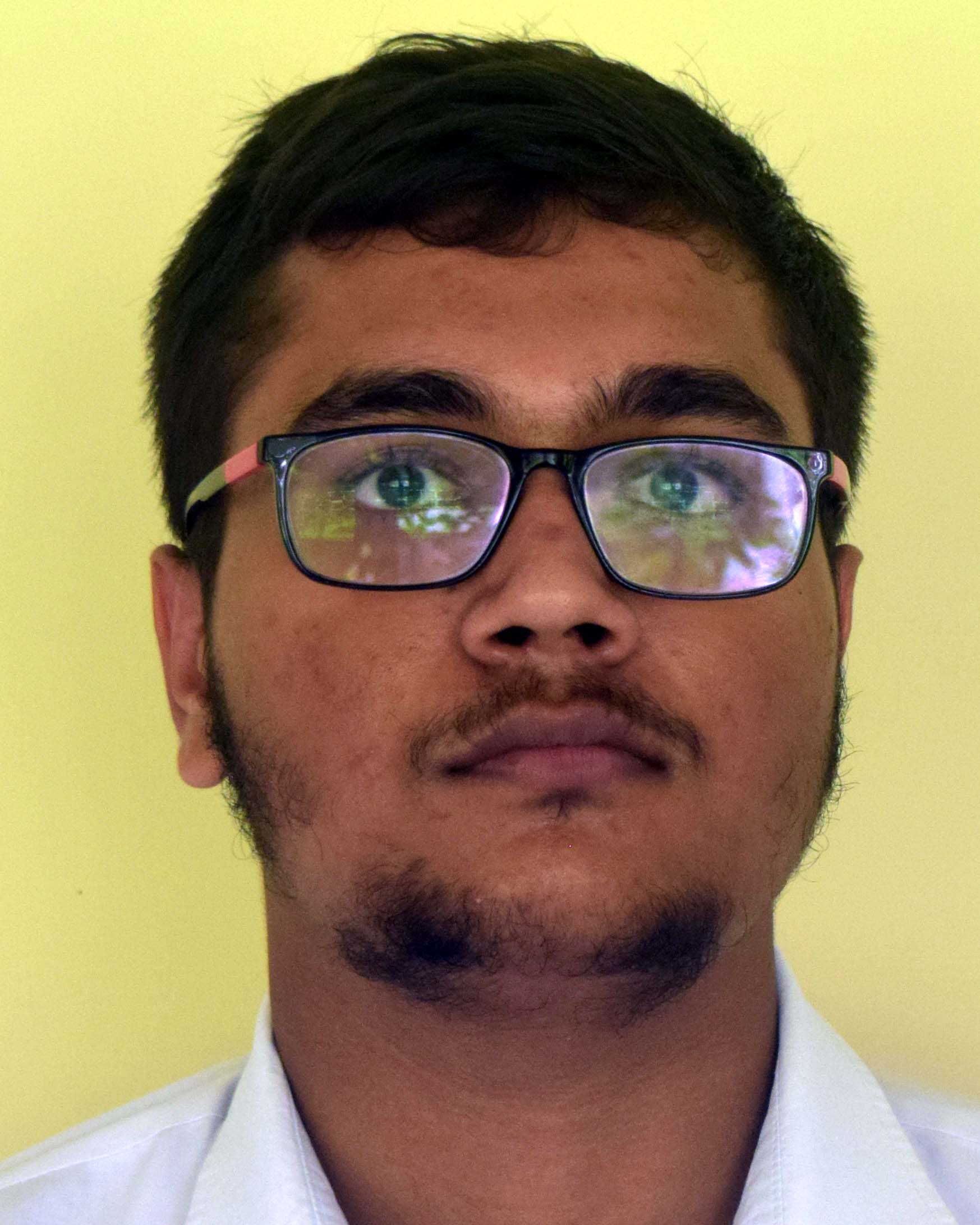 Topper photo